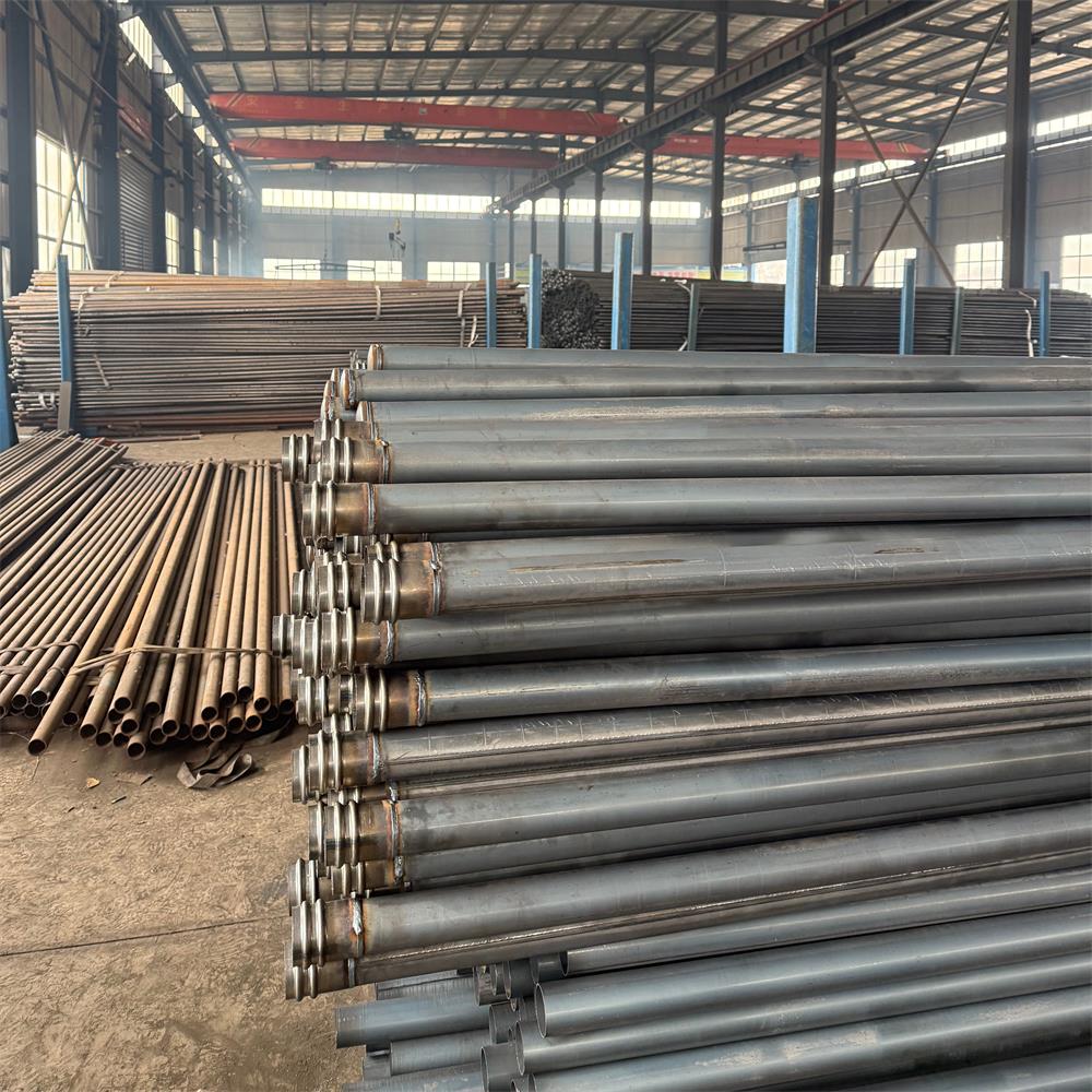 宝益德钢管宁波市销售处 厂区及加工车间